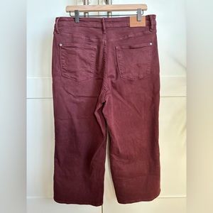 Judy Blue Cropped Wide Leg Jeans